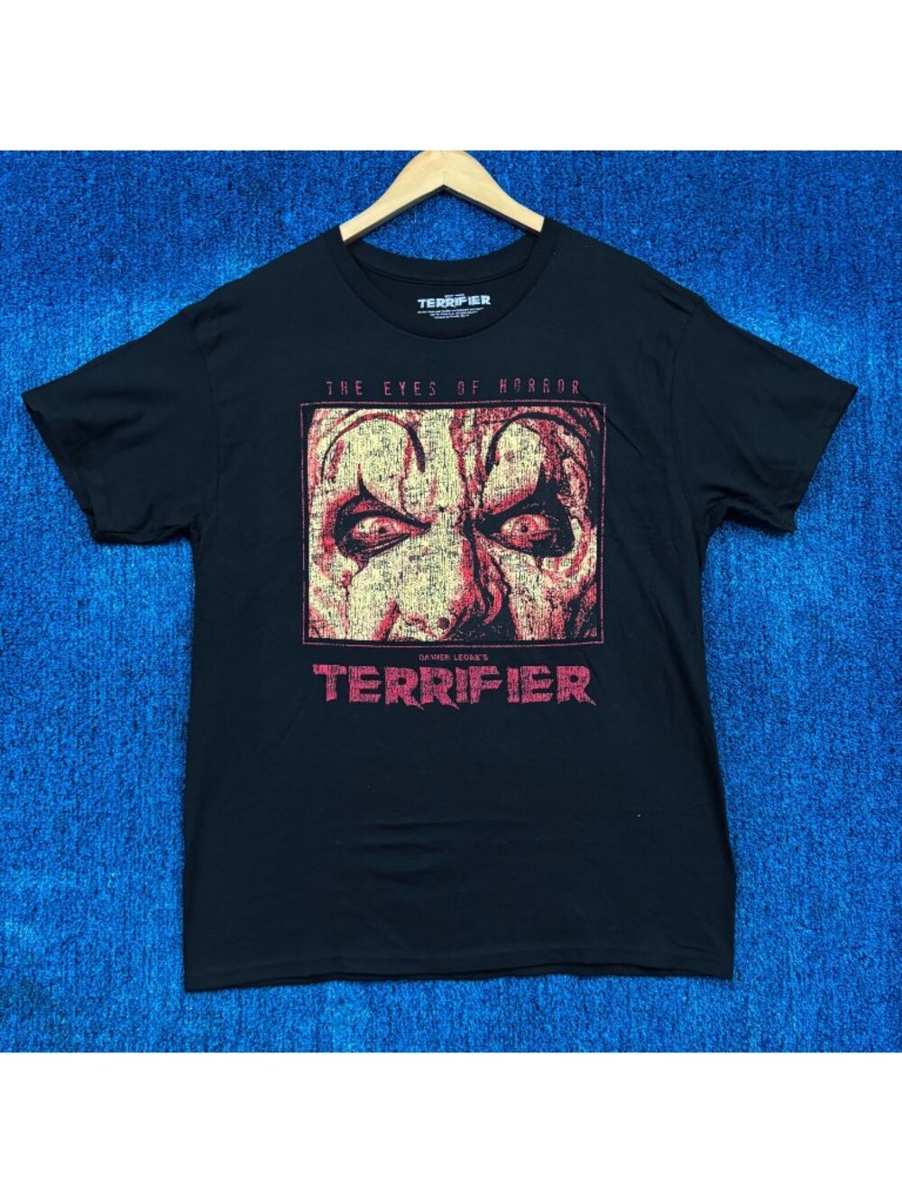 Terrifier The Eyes of Horror Art the Clown Horror Film Tee L